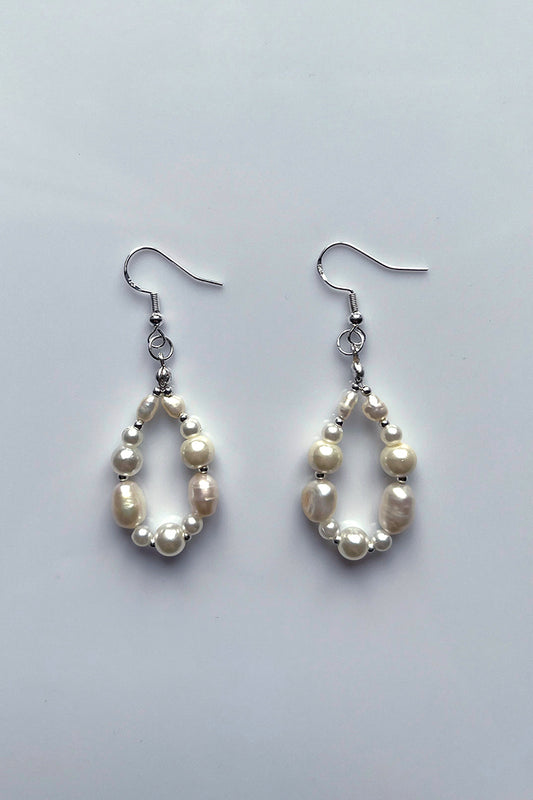 15 925 Sterling Silver Pearl Loop Earrings